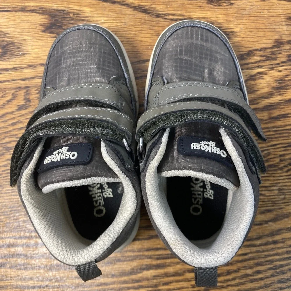 OshKosh Bgosh Franki Mid Top Sneakers Olive Green Ripstop Hook Loop Kids Size 6M